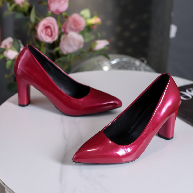 بالإضافة إلى حجم براءات الاختر - مراجعة Pump Heel Block وسعره